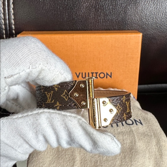 NEW Louis Vuitton Brown and Gold Monogram Bracelet - Picture 12 of 17